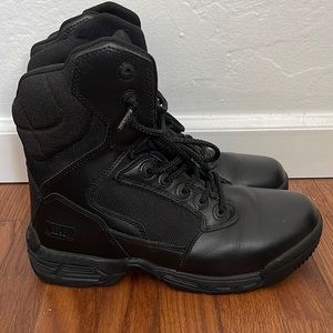 Magnum boots